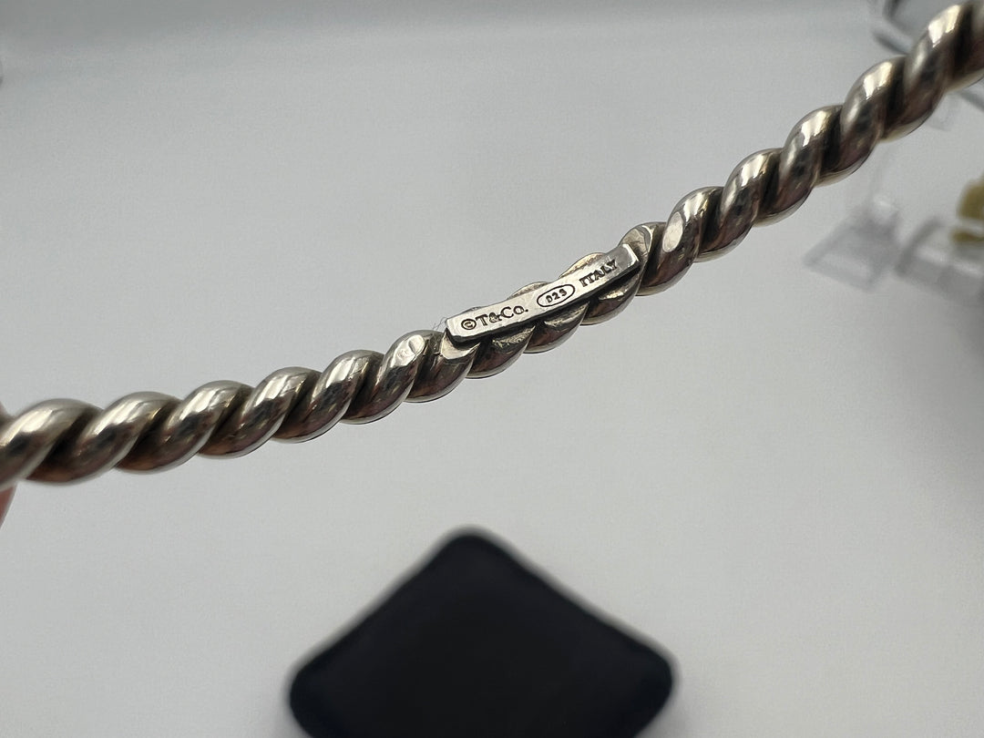 u240 Beautiful Tiffany & Co. 925 Twisted Bangle