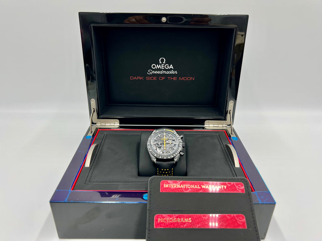 u176 OMEGA Speedmaster Apollo 8 Wrist Watch