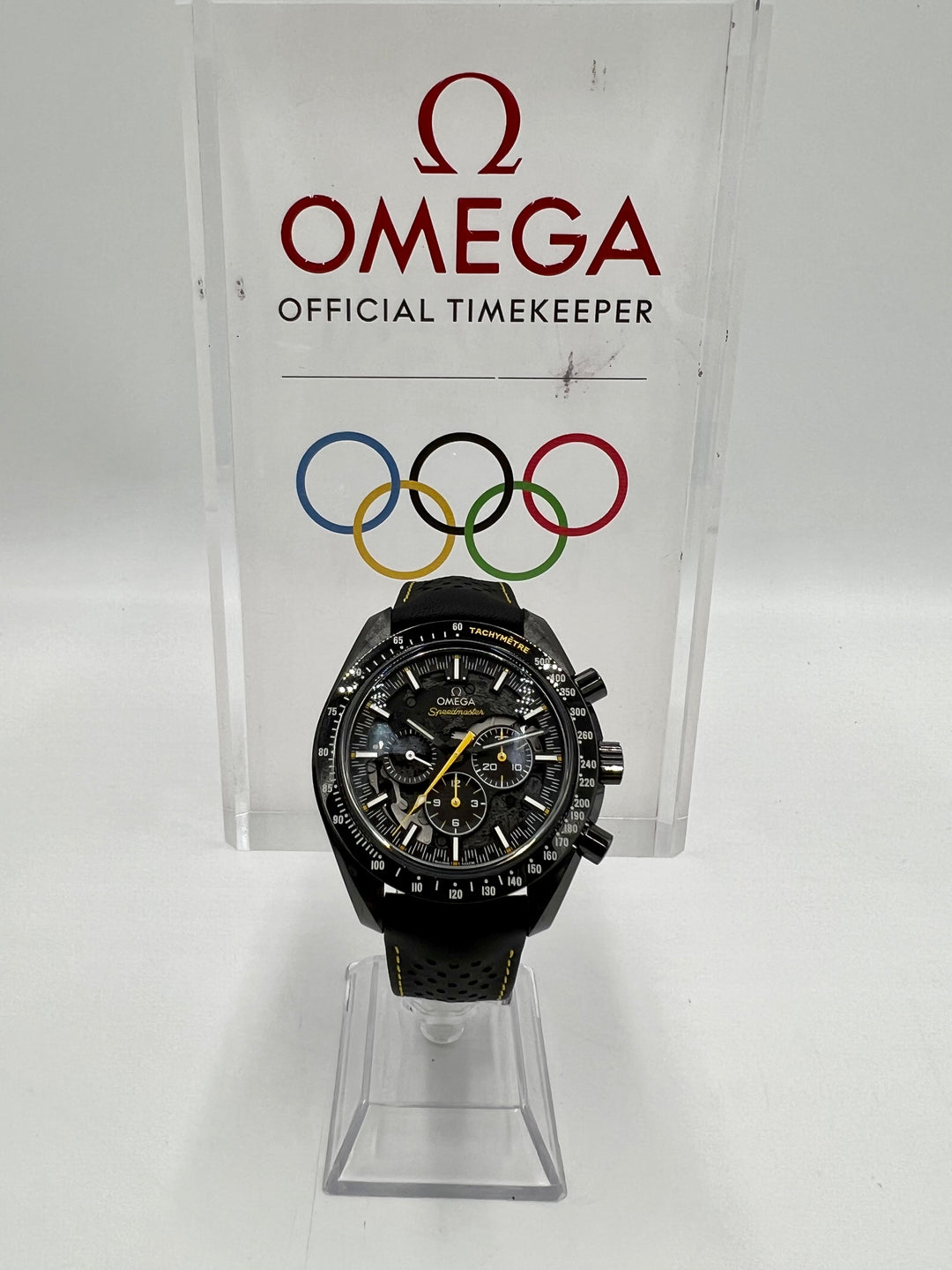 u176 OMEGA Speedmaster Apollo 8 Wrist Watch