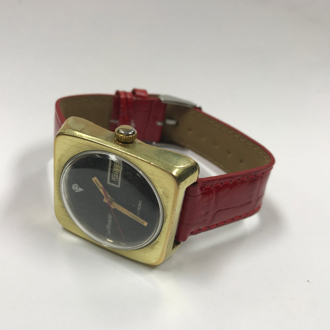 a612 Unique Wittnauer Watch with Red Genuine Leather Band