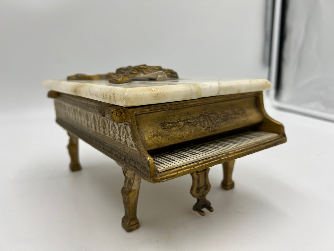 t617 Vintage Thorens Marble Cigarette Piano Music Box
