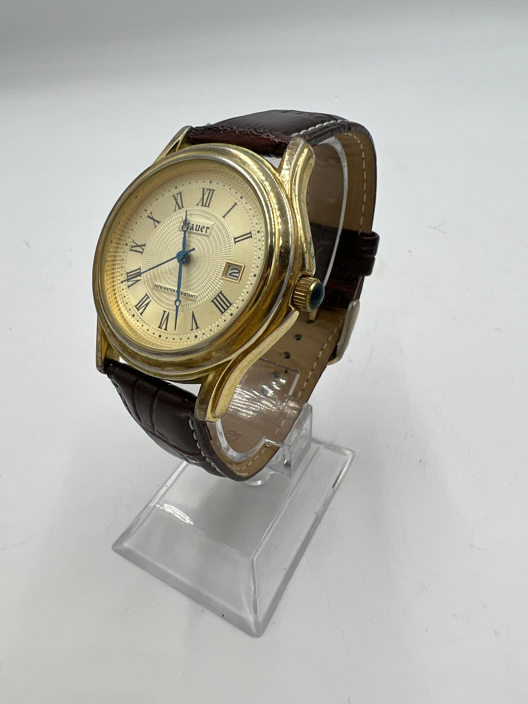 t635 Stauer Metropolitan Gold Tone Wrist Watch