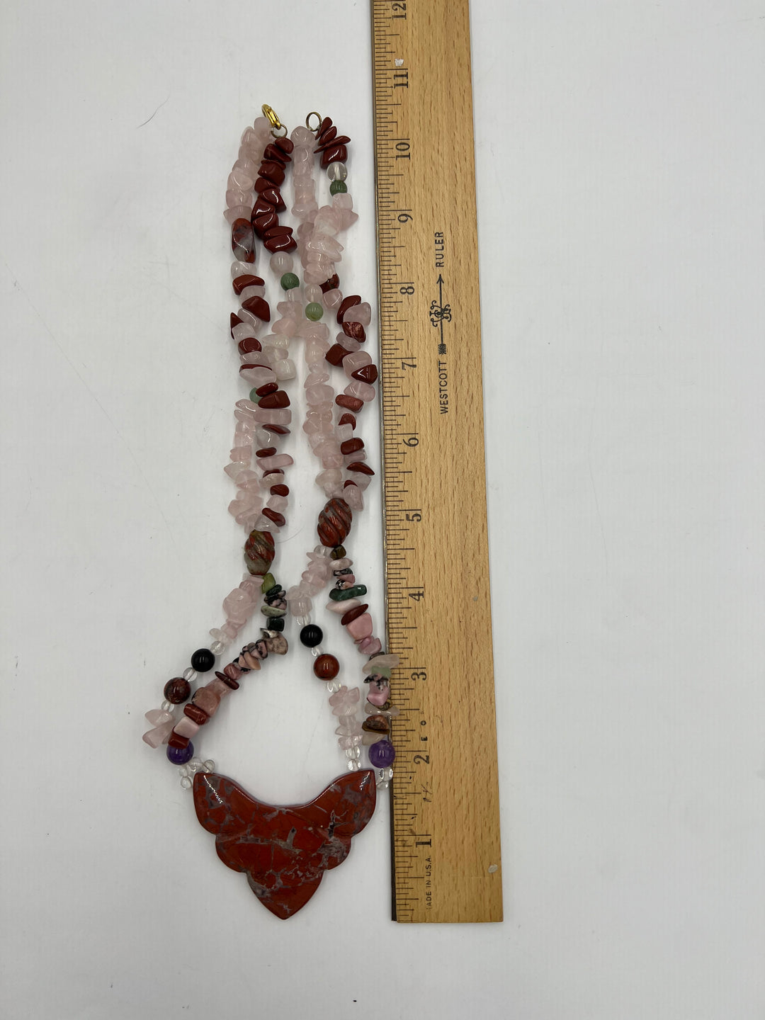 t683 Beautiful Red Jasper Stoned Necklace