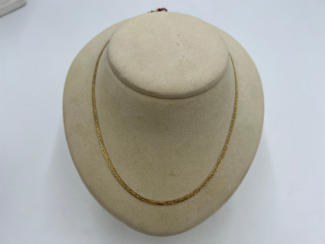 t687 Gorgeous 14kt Gold Braided Chain Necklace