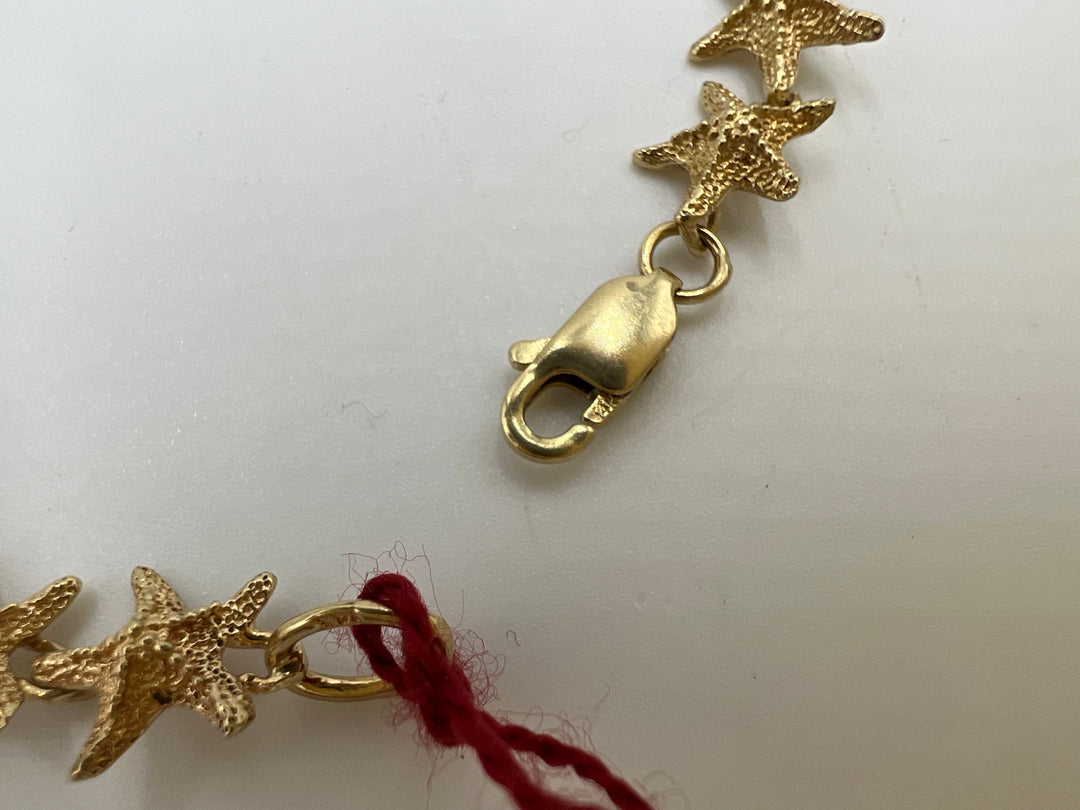 t698 Gold Starfish Bracelet and Earring Set