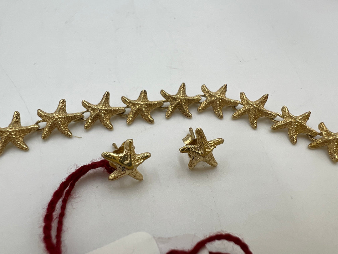 t698 Gold Starfish Bracelet and Earring Set