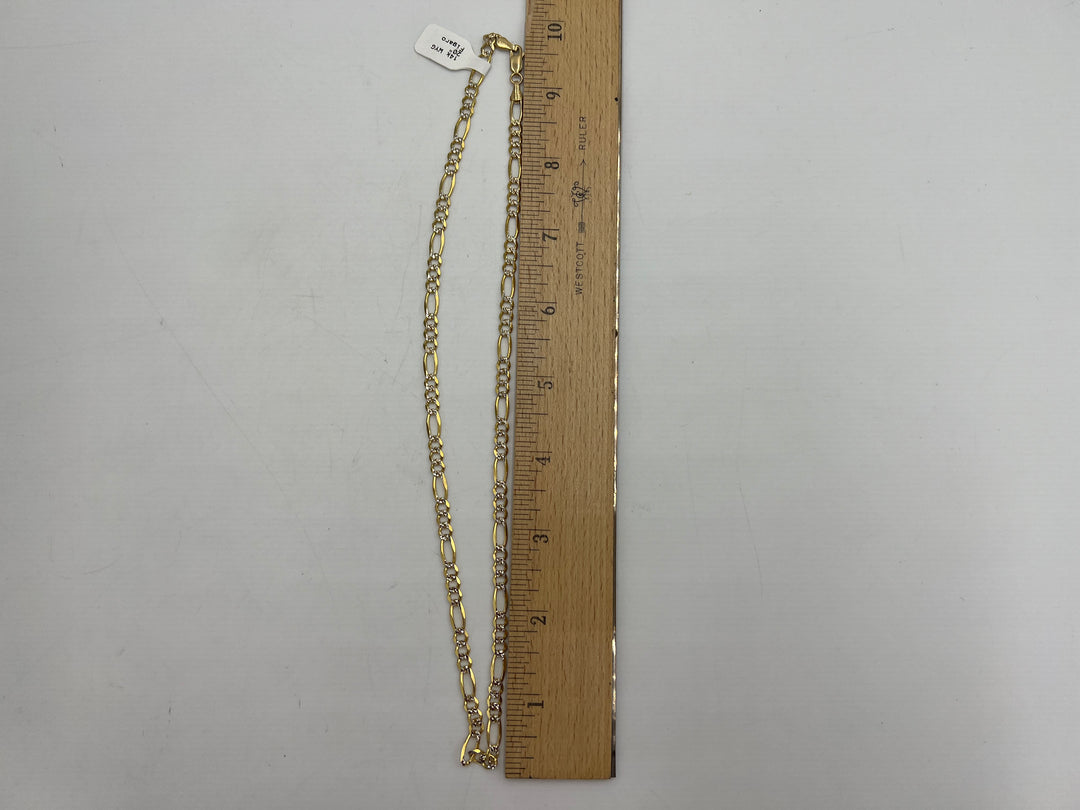 t736 Elegant White and Yellow Gold Figaro Chain