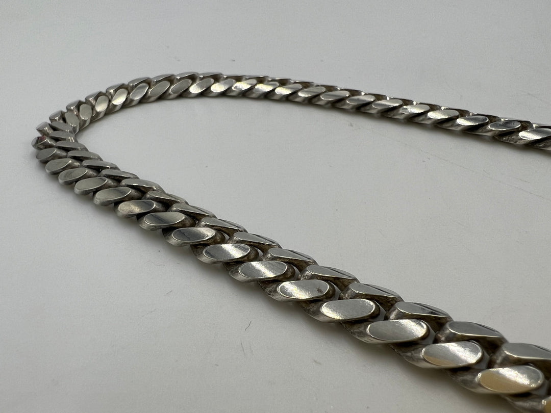 t764 Striking Sterling Silver Curb Link Chain