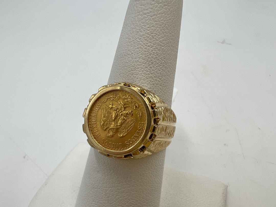 t779 Delicate Yellow Gold Dos Peso Coin Statement Ring