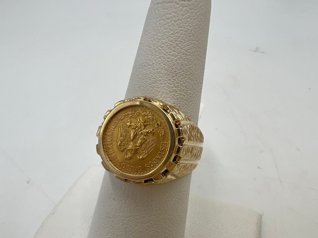 t779 Delicate Yellow Gold Dos Peso Coin Statement Ring