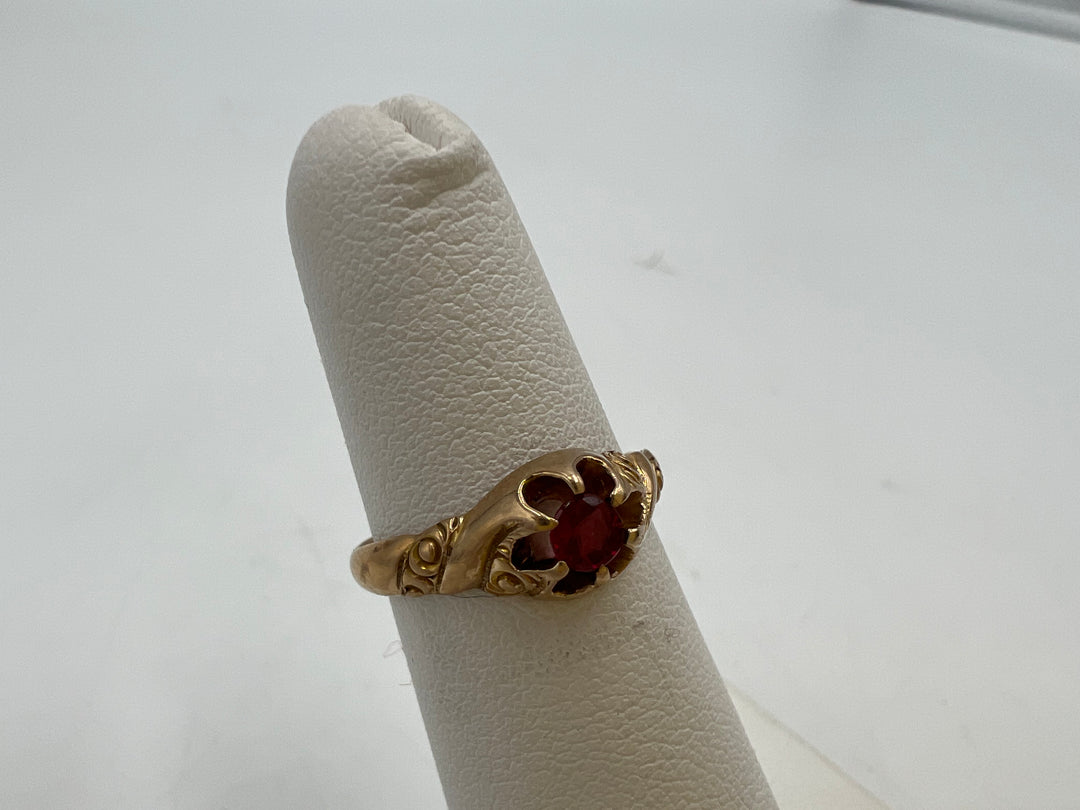 t781 Delicate Yellow Gold Rubellite Ring Size 4.5