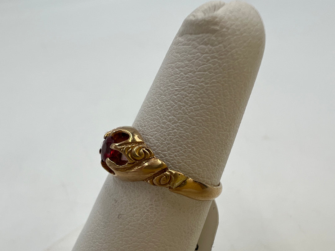 t781 Delicate Yellow Gold Rubellite Ring Size 4.5