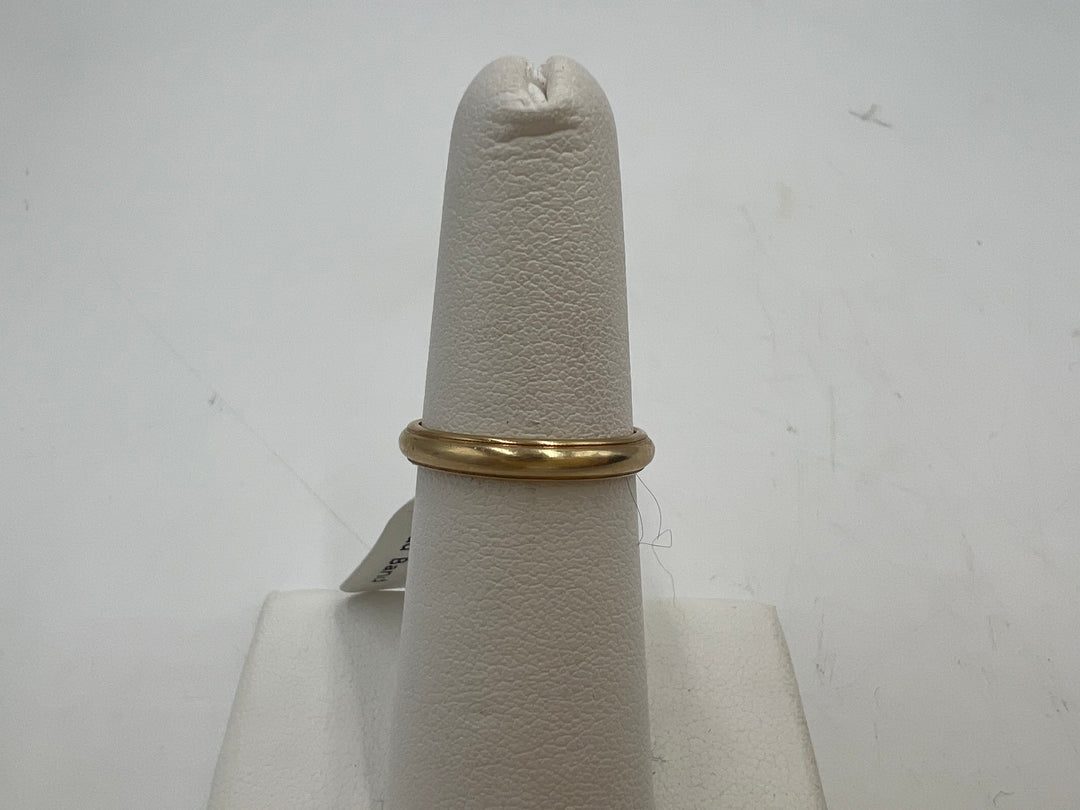 t787 Simplistic Yellow Gold Wedding Band Size 6