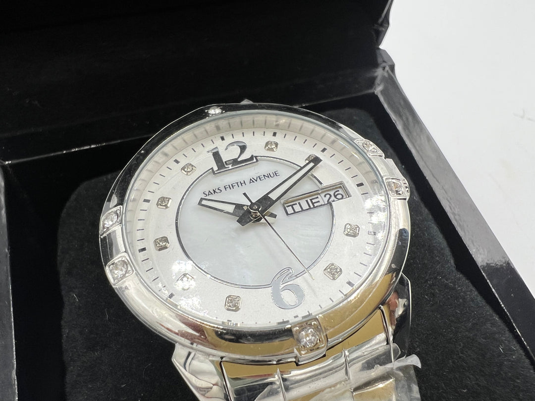 t806 Elegant Saks Fifth Avenue Wrist Watches