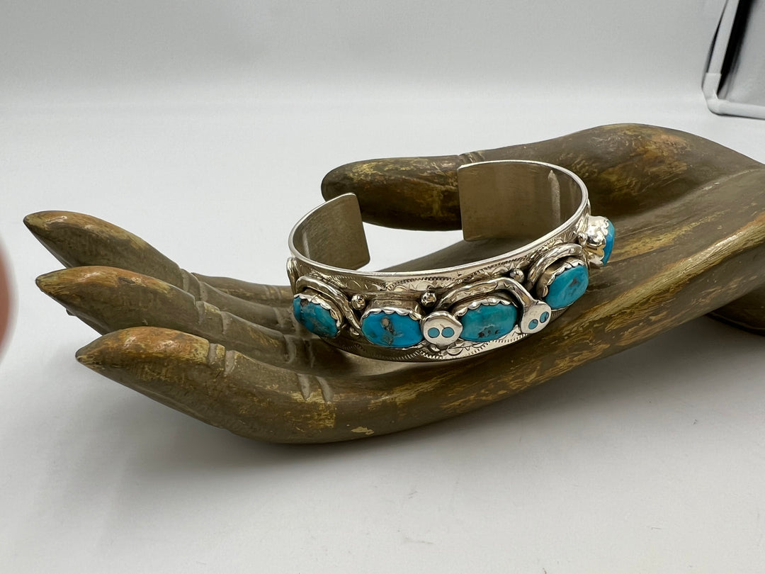 t934 Beautiful Zuni 925 Silver Turquoise Snake Cuff Bracelet