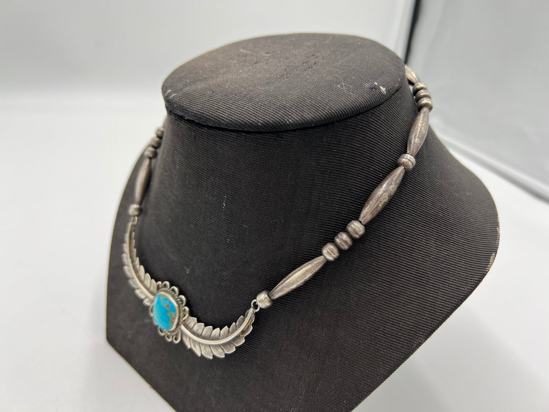 t950 Unique Native American Sterling Silver Turquoise Feather Necklace