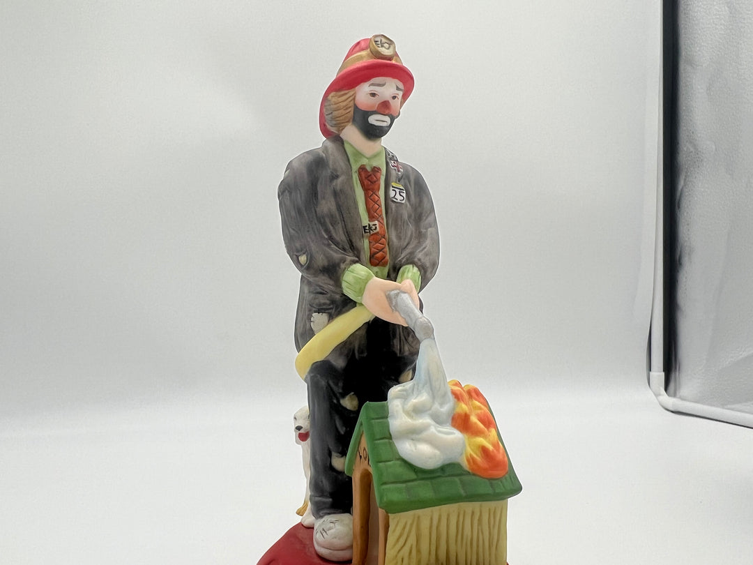 t957 Unique Emmett Kelly Jr. Collection "Fireman" Music Box