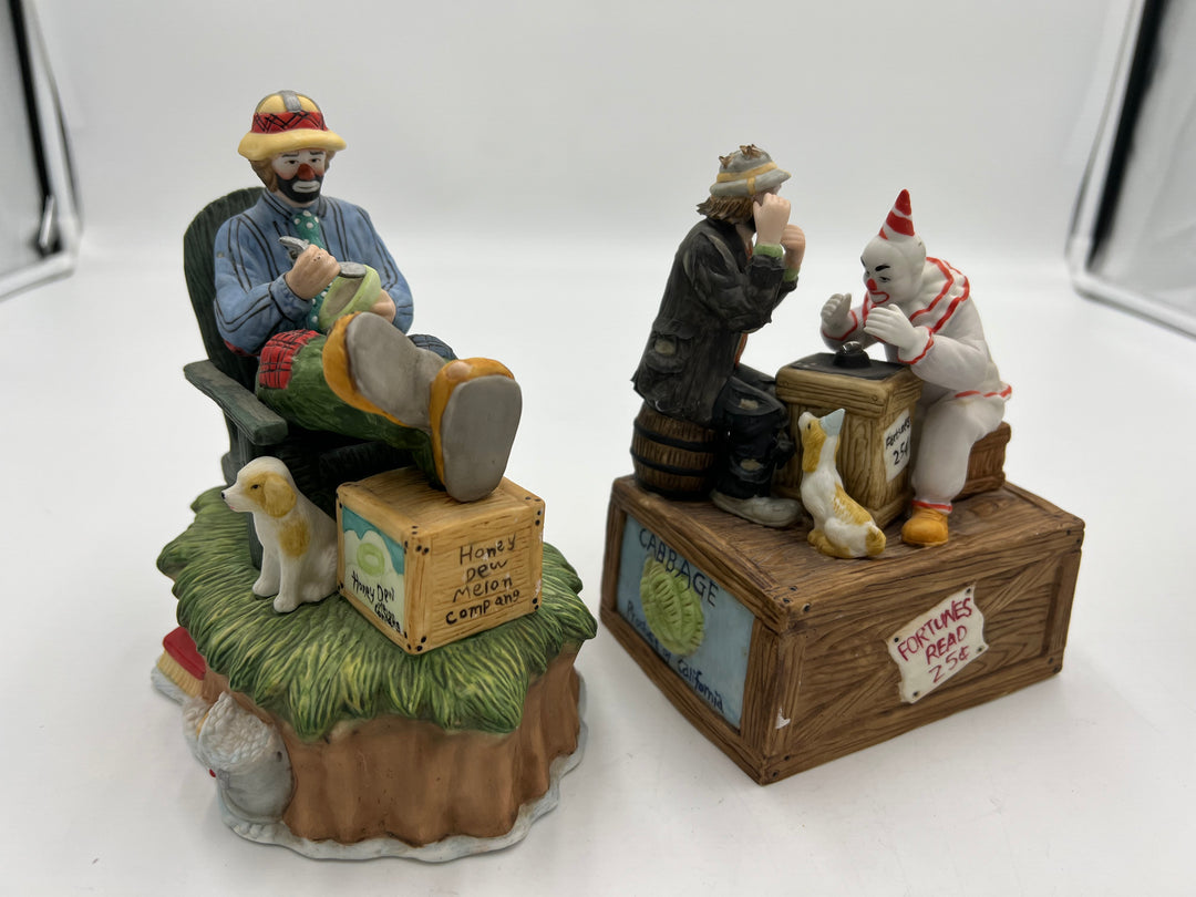 t958 Unique Emmett Kelly Jr. Collection Music Box