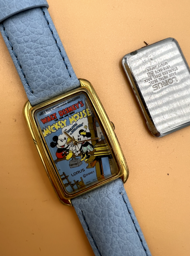 t622 Vintage Disney Themed Quartz Wrist Watches