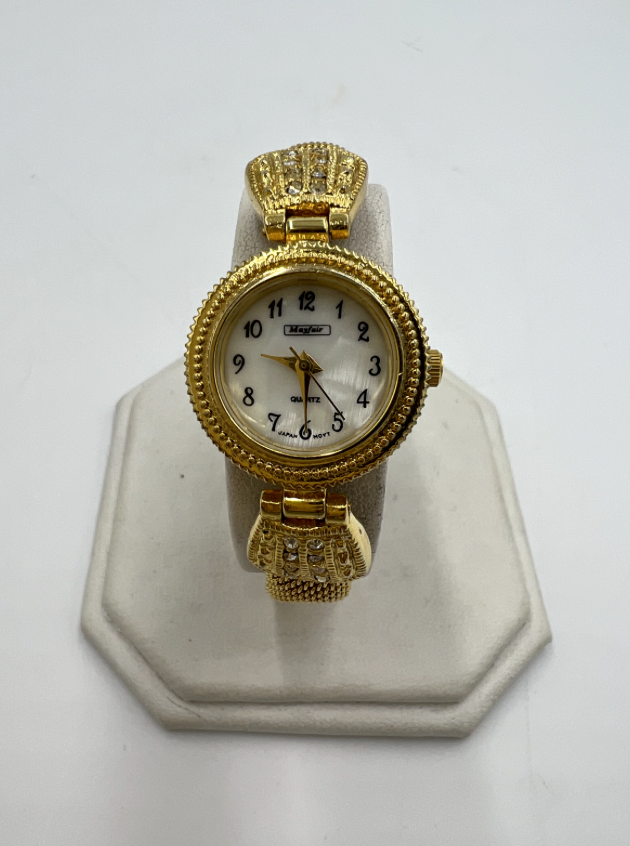 t637 Mayfair Ladies Gold Tone Wrist Watch