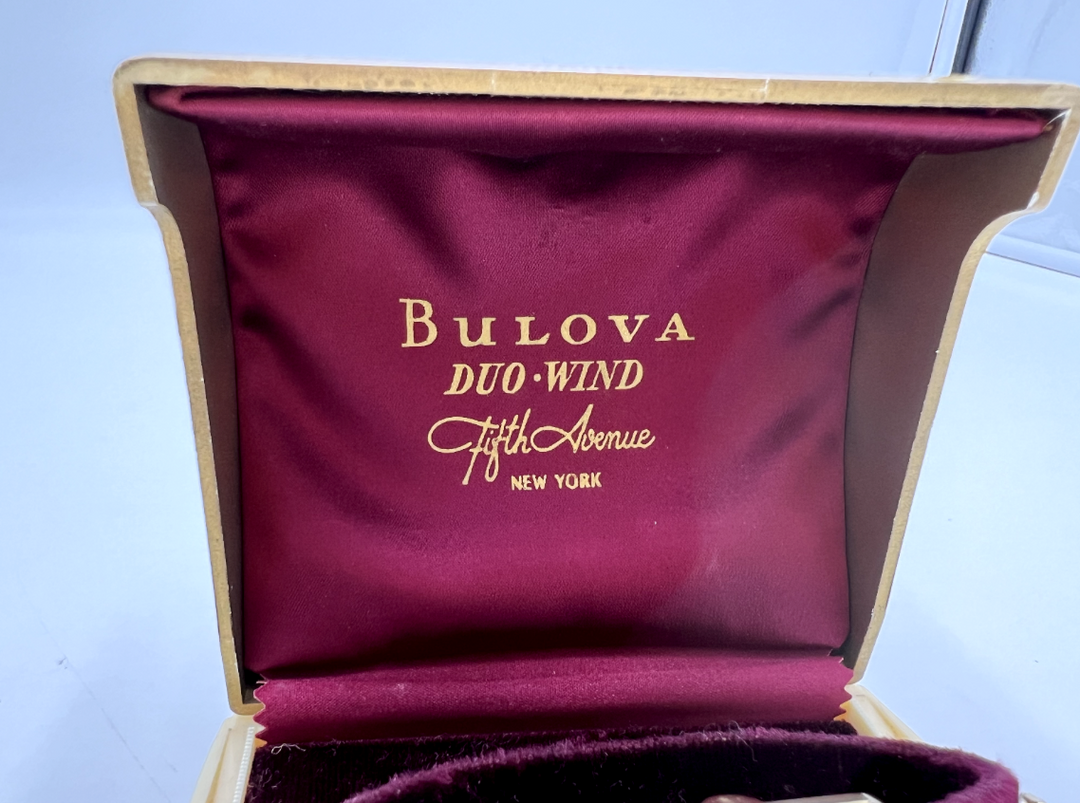 t650 Vintage Bulova Selfwinding Wrist Watch