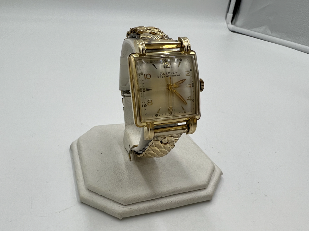 t650 Vintage Bulova Selfwinding Wrist Watch