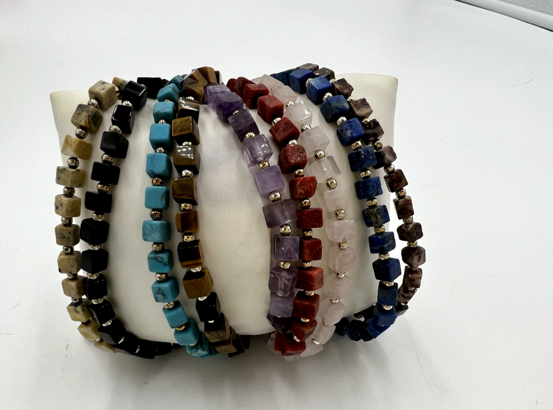 t645 Square Natural Stone Women's Beaded Bracelet