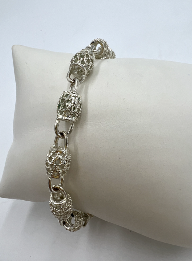 t642 Women's Sterling Silver Charm Ball Bracelet