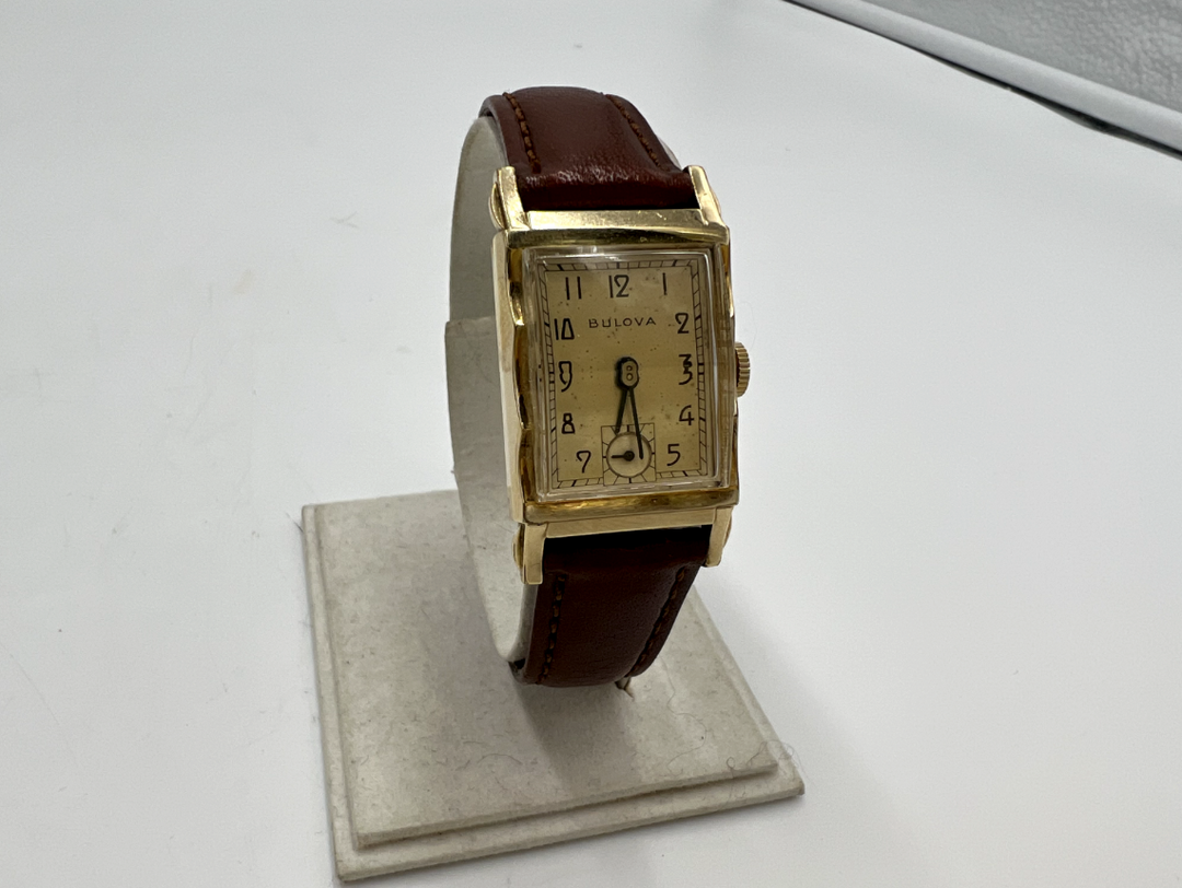 t652 1950s Gold Filled Bulova Wristwatch 21 Jewel Movement