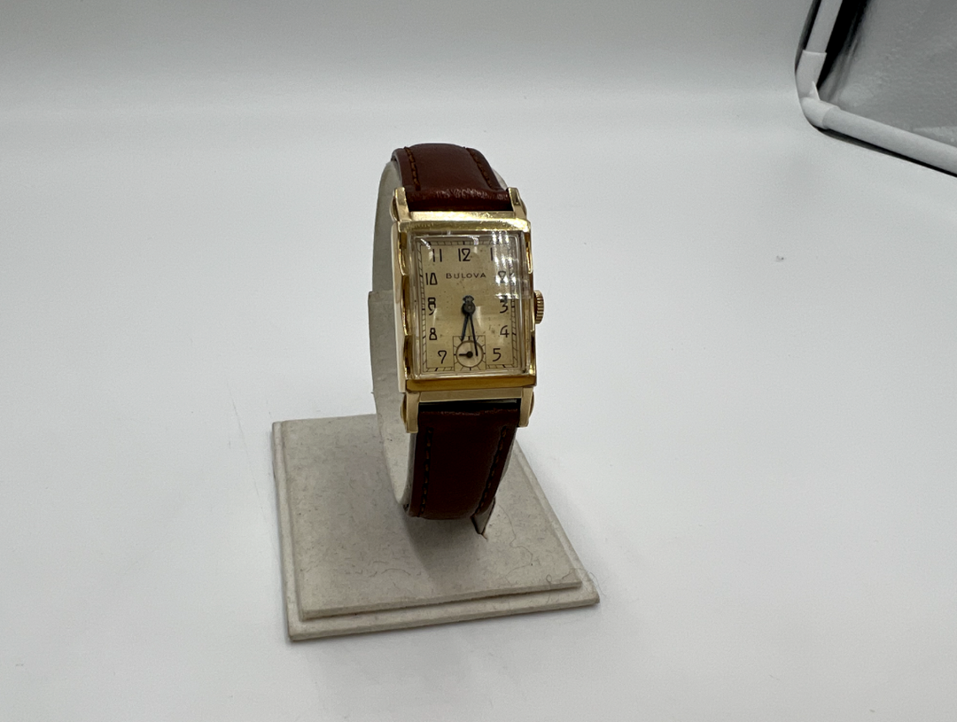 t652 1950s Gold Filled Bulova Wristwatch 21 Jewel Movement