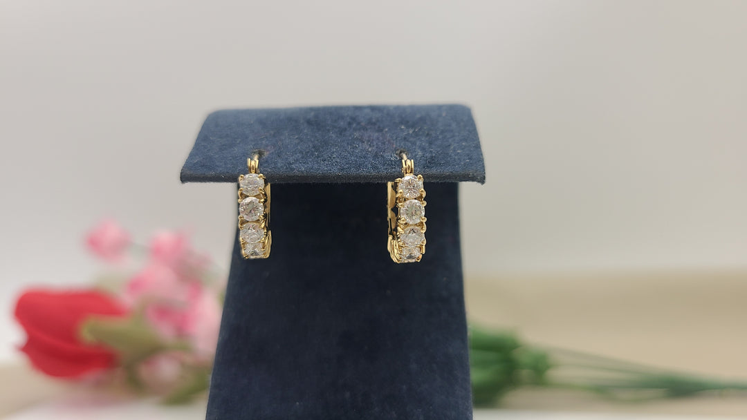 k928 Dainty 14kt Yellow Gold Cubic Zirconia Hoop Earrings