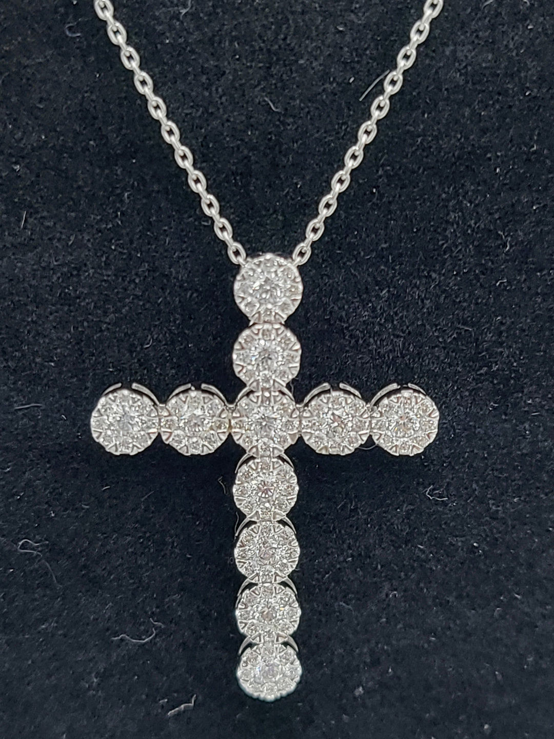 k802 Beautiful 14kt White Gold Diamond Cross Pendant and 18" Link Chain