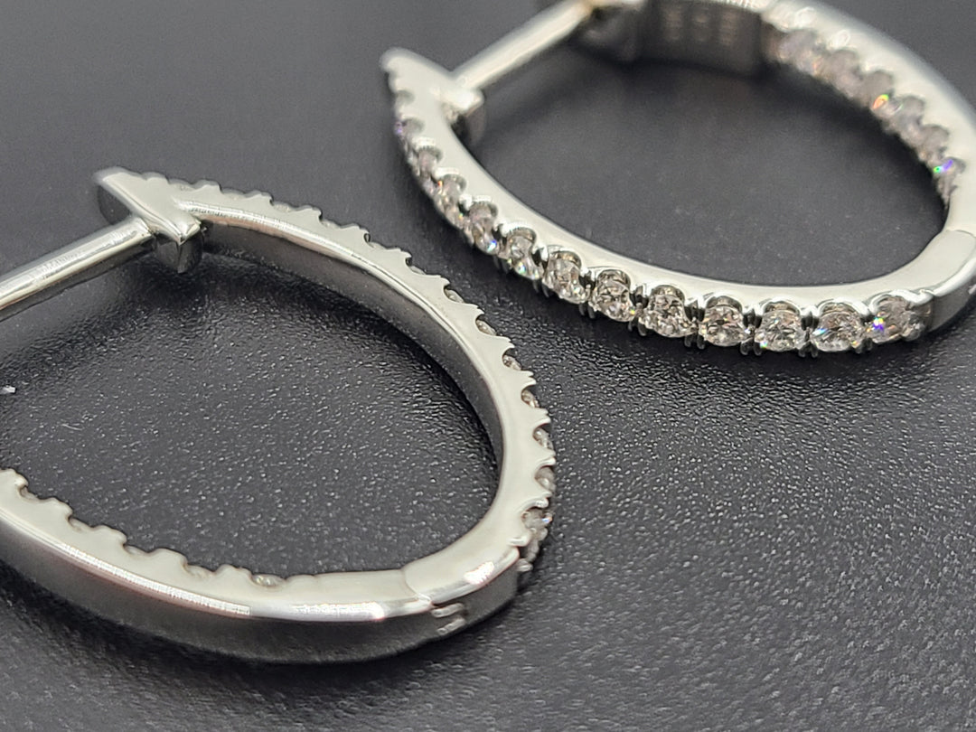 k770 Lovely Ladies 14kt White Gold .75cttw Diamond Hoop Earrings