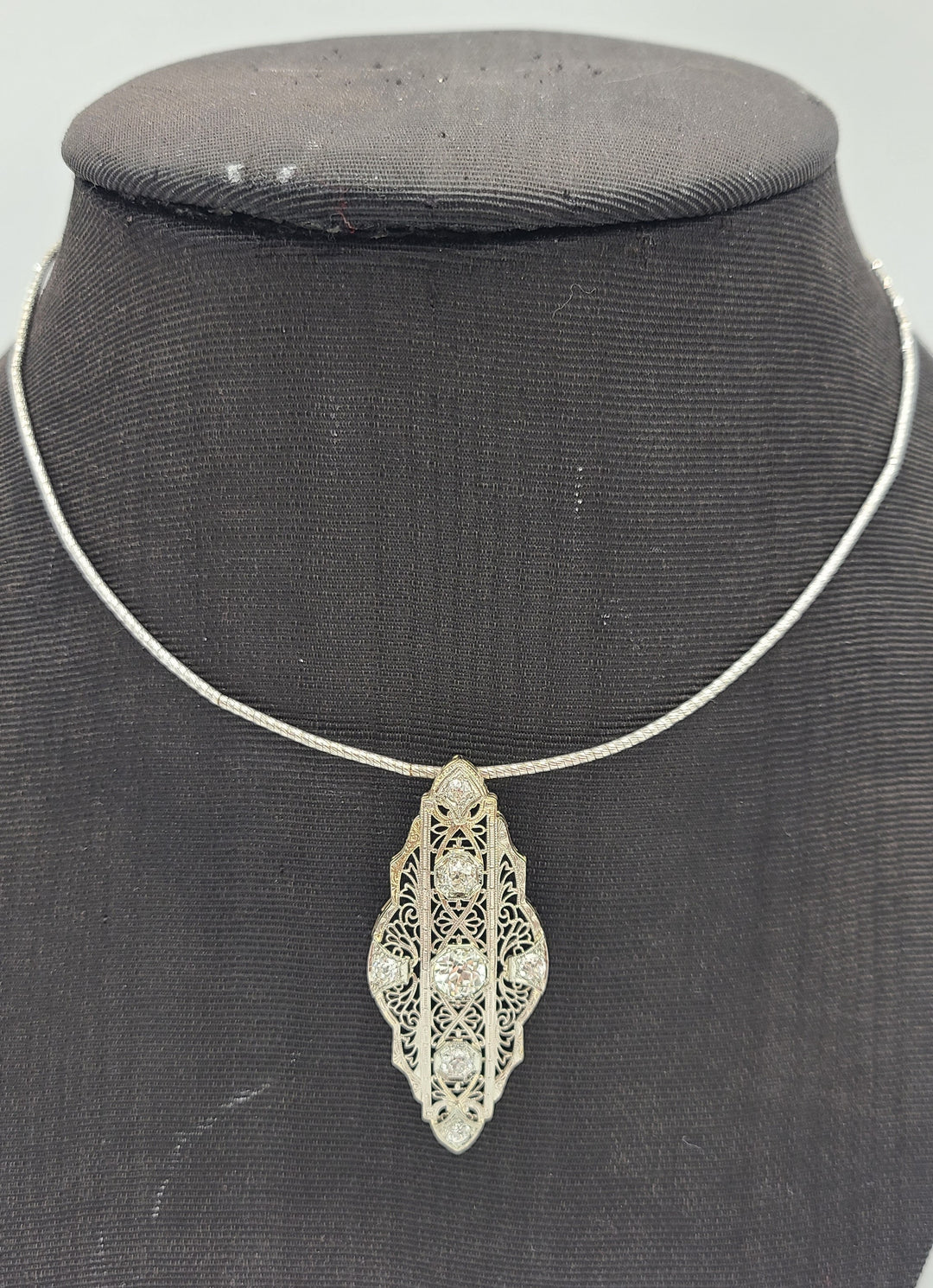 k976 Stunning Vintage Filigree Diamond Pendant in 14kt White Gold