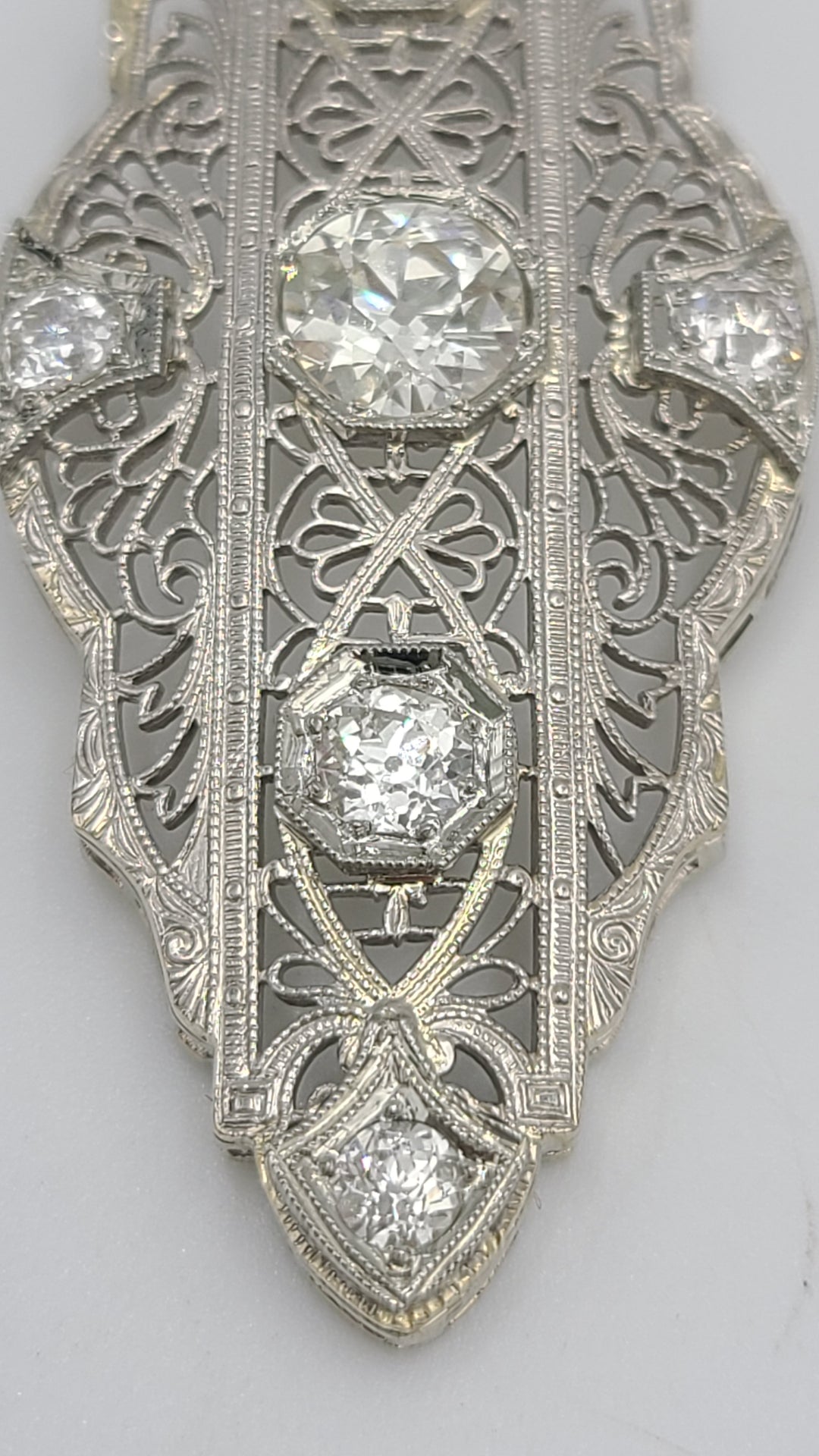 k976 Stunning Vintage Filigree Diamond Pendant in 14kt White Gold