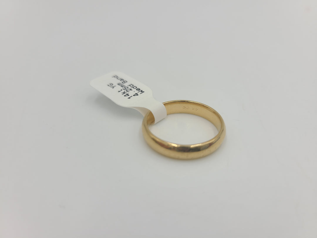 k689 Simple Unisex 14kt Yellow Gold Wide Wedding Band