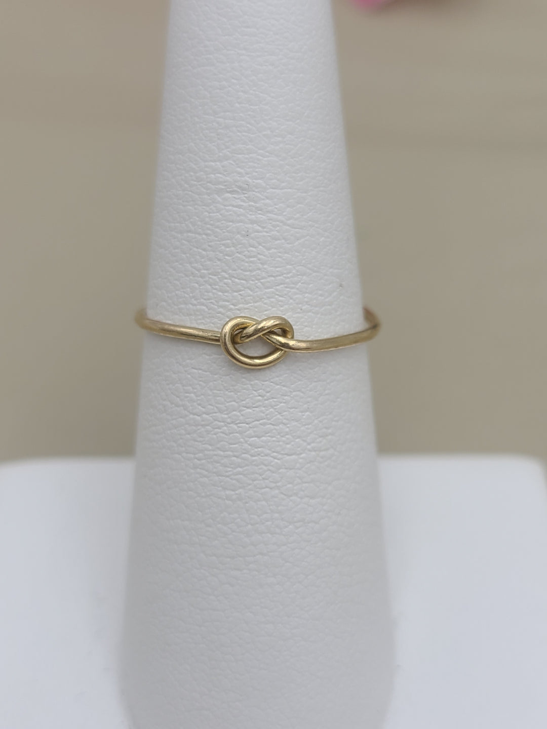 k878 Cute 14kt Yellow Gold Filled Knot Ring