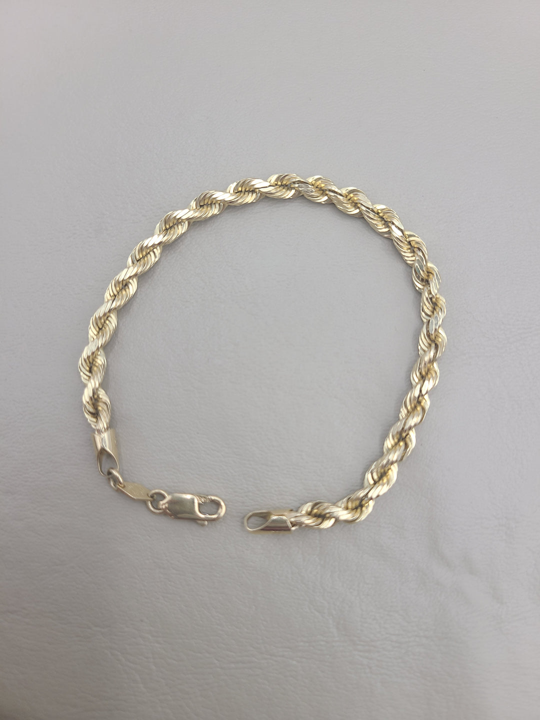 k886 Lightweight Unisex 14kt Yellow Gold 7.5" 4.3mm Rope Bracelet