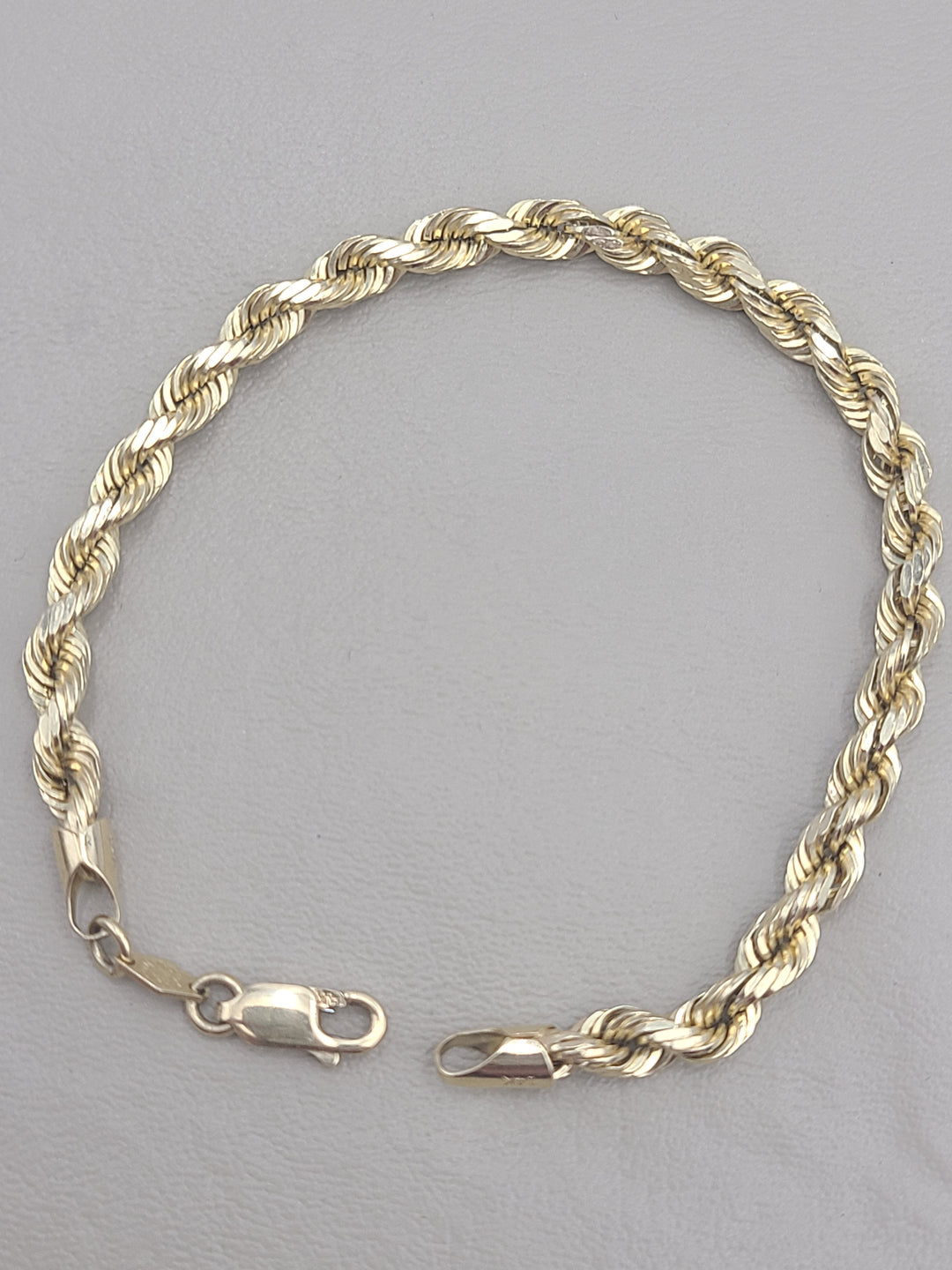 k886 Lightweight Unisex 14kt Yellow Gold 7.5" 4.3mm Rope Bracelet