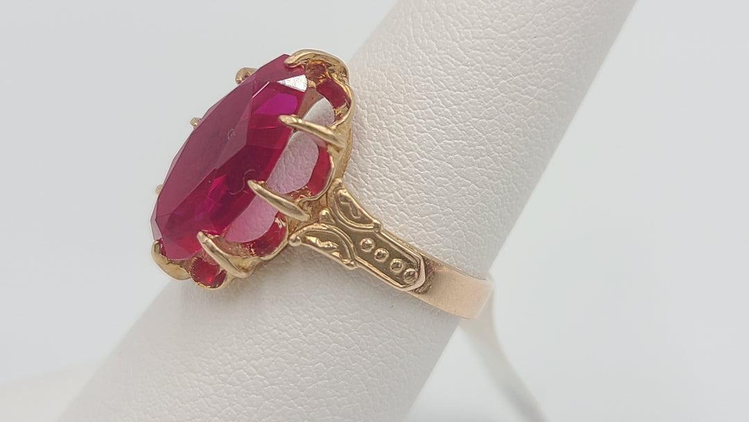 k963 Lovely Vintage 14kt Rose Gold Lab Created Ruby Ring