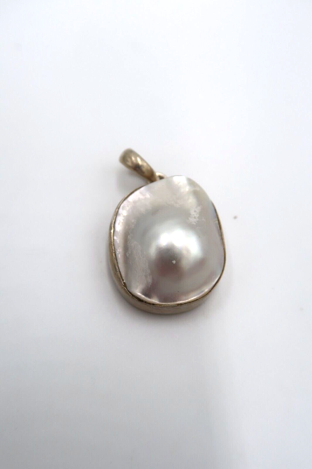 t598 Sterling Silver Baroque Pearl Pendant