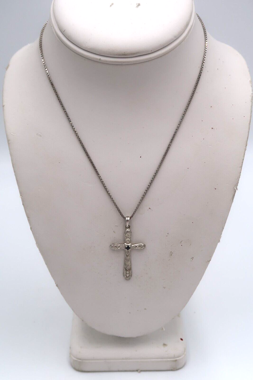 t608 Hand Made Beautiful Intricate Small Cross 925 With Blue Sapphire Necklace