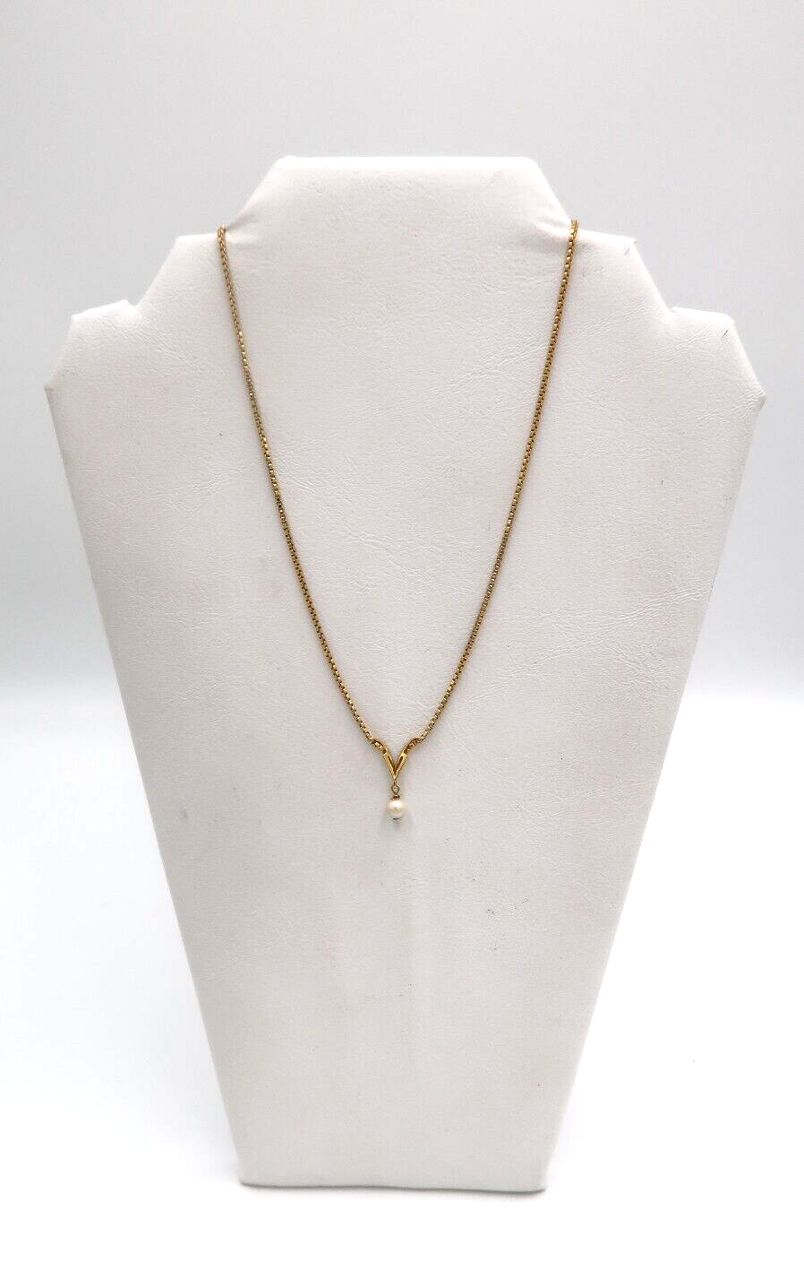 t534 18kt Yellow Gold 16.5" Box Chain Pearl Pendant Necklace