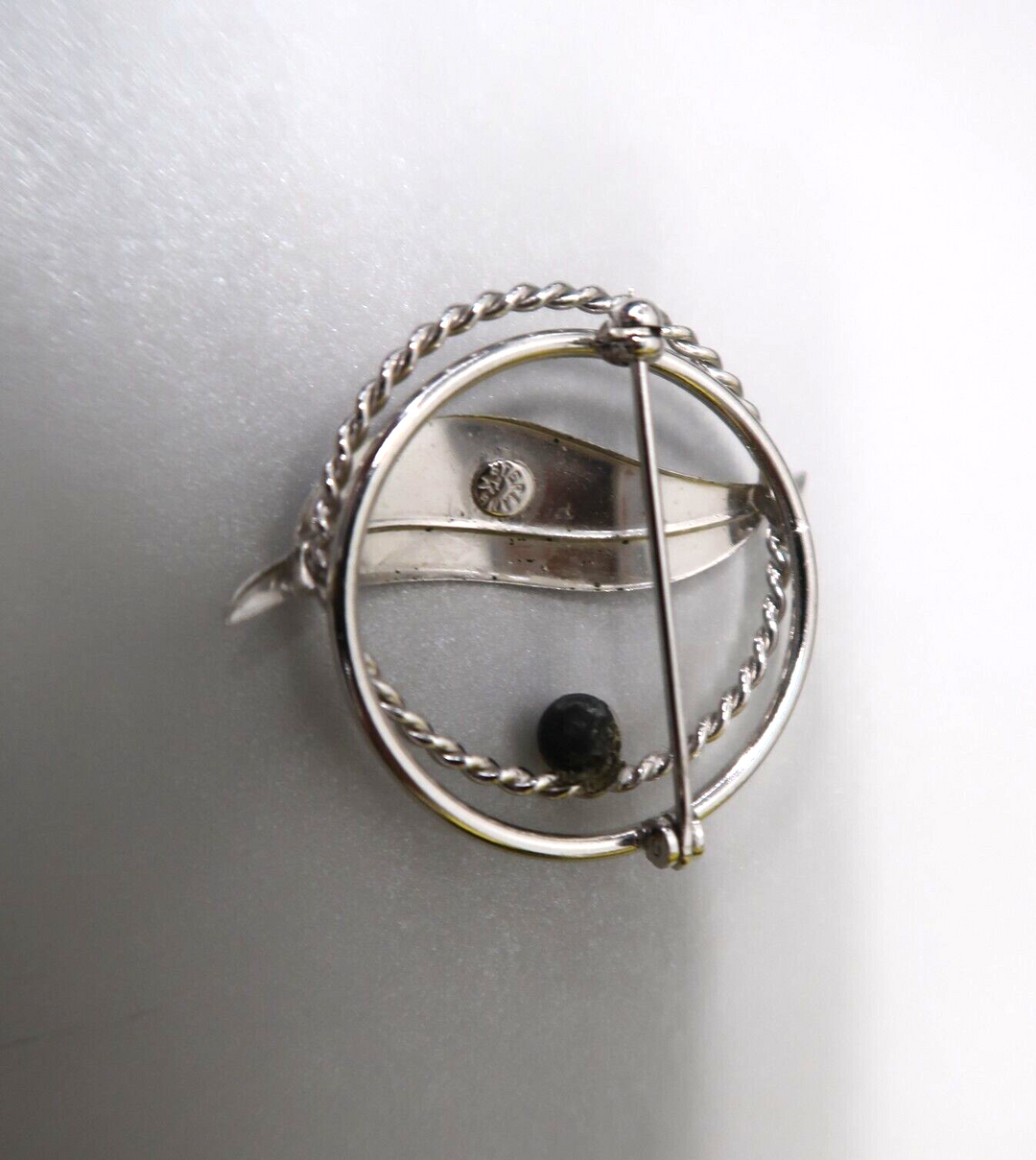 t575 Vintage Sterling Silver Double Circle Brooch