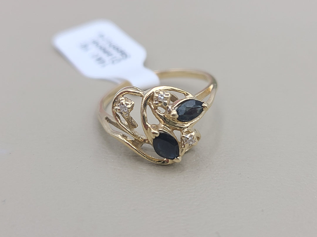 k881 Lovely Ladies Freeform 14kt Yellow Gold Sapphire and Diamond Ring