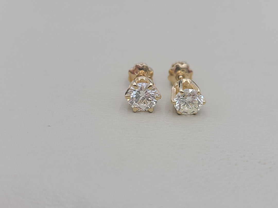 k884 Unisex 14kt Yellow Gold .90cts Diamond Stud Earrings