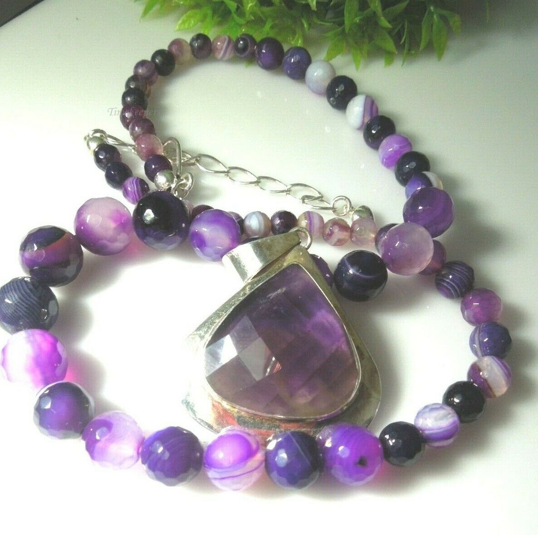 q431 Beautiful Purple Graduated Beaded Necklace with Amethyst Pendant and Sterling Silver Clasp