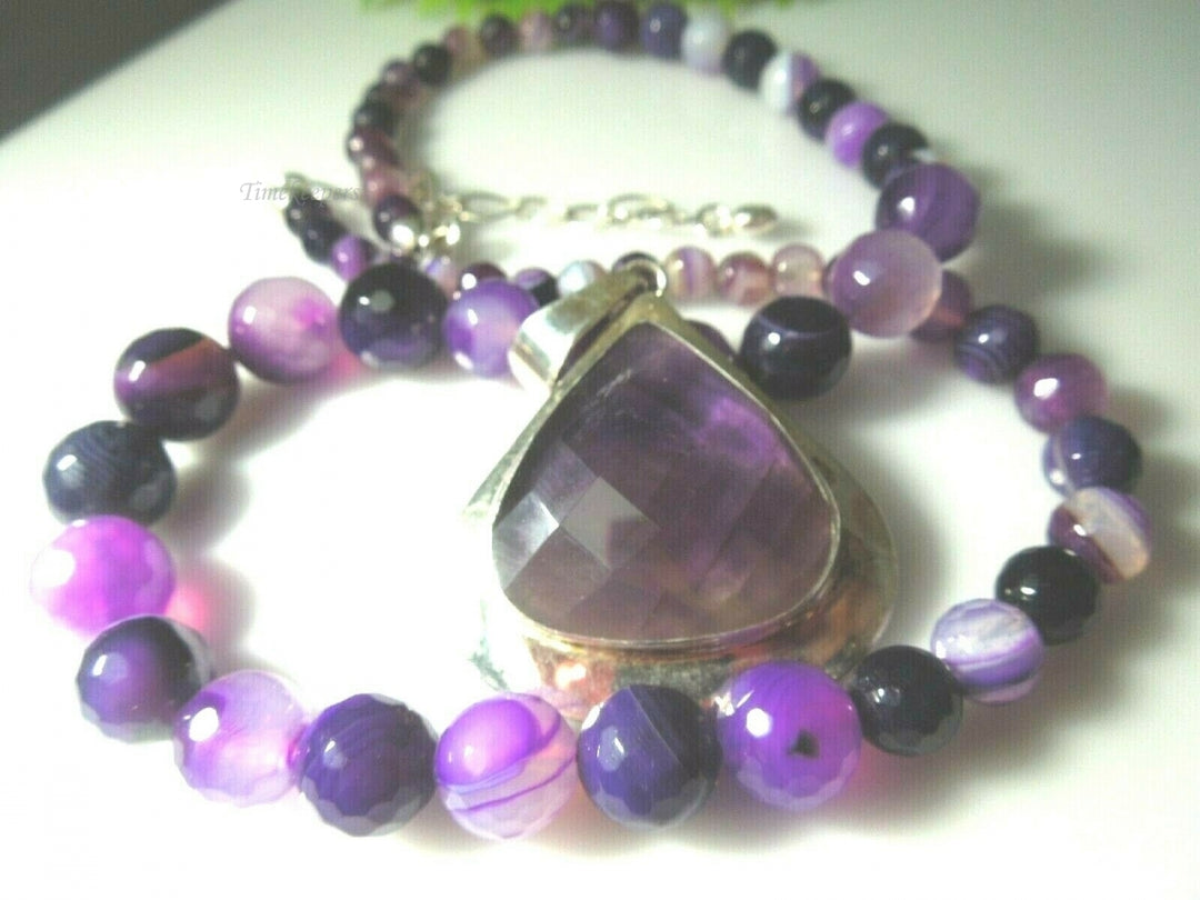 q431 Beautiful Purple Graduated Beaded Necklace with Amethyst Pendant and Sterling Silver Clasp