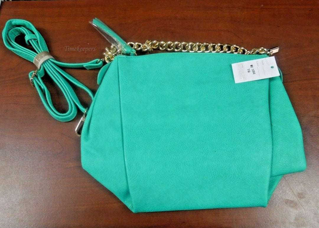 r786 Green Color Crossbody Purse Bag Shoulder Bag Multi Pocket Zipper Purse