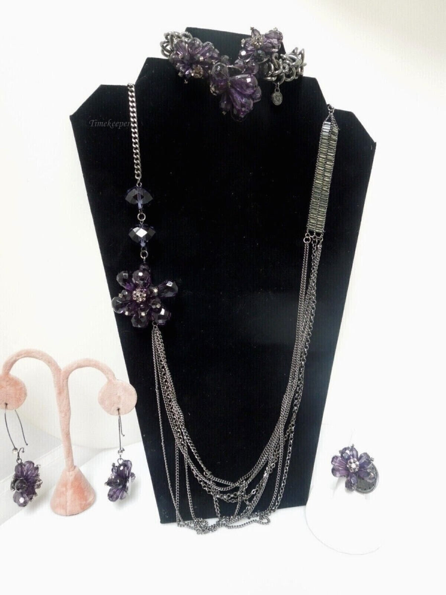 r891 Set of 4 fashion Jewelry Faux Purple Faceted Crystals Side Flower Necklace,Bracelet,Ring & Dangle Earrings